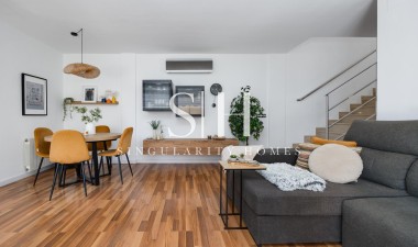 Resale - Villa - Los Montesinos - La Herrada