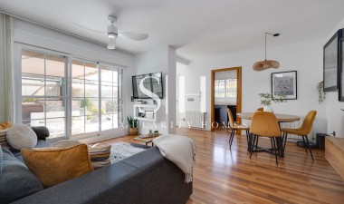 Resale - Villa - Los Montesinos - La Herrada