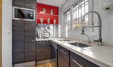 Resale - Villa - Los Montesinos - La Herrada