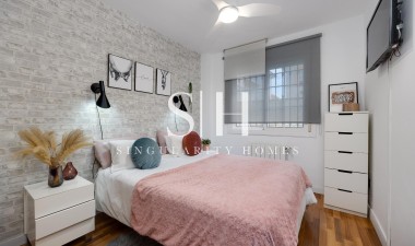 Resale - Villa - Los Montesinos - La Herrada