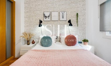 Resale - Villa - Los Montesinos - La Herrada