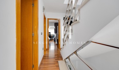 Resale - Villa - Los Montesinos - La Herrada