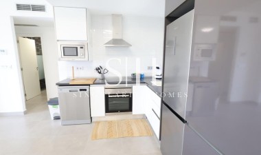 Resale - Bungalow - Pilar de la Horadada - Costa Blanca