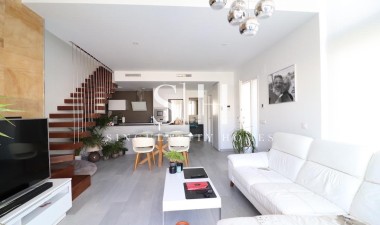 Wiederverkauf - Villa - Orihuela Costa - Costa Blanca