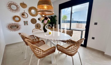 Resale - Villa - Benijofar - Pueblo 4