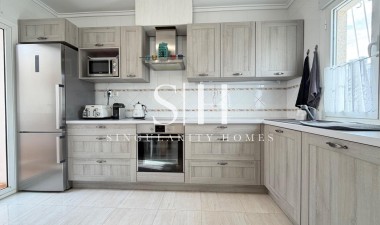 Resale - Villa - Rojales - Pueblo