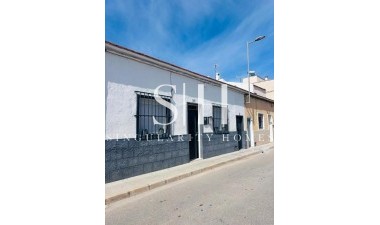 Resale - House - San Miguel de Salinas - Inland