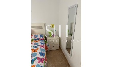 Resale - Apartment / flat - Torrevieja - Estacion De Autobuses