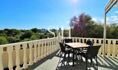 Resale - Villa - Orihuela Costa - Playa Flamenca