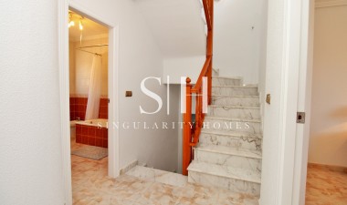 Resale - Villa - Orihuela Costa - Playa Flamenca