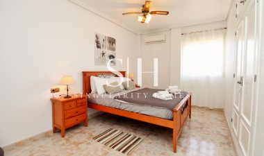 Resale - Villa - Orihuela Costa - Playa Flamenca