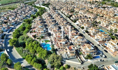 Resale - Villa - Orihuela Costa - Playa Flamenca