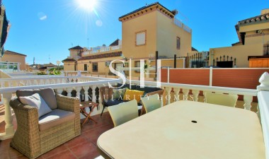 Resale - House - Orihuela Costa - Playa Flamenca