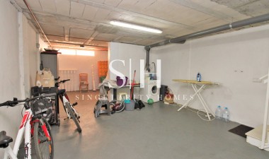 Resale - House - Orihuela Costa - Playa Flamenca