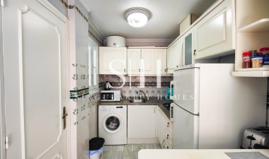 Resale - Apartment / flat - Torrevieja - Costa Blanca