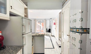 Resale - Apartment / flat - Torrevieja - Costa Blanca