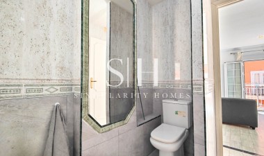 Resale - Apartment / flat - Torrevieja - Costa Blanca