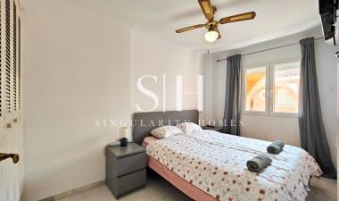 Resale - Apartment / flat - Torrevieja - Costa Blanca