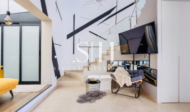 Resale - House - Benijofar