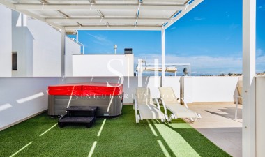 Resale - House - Benijofar