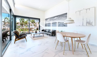 Resale - Villa - San Miguel de Salinas - Mirador De San Miguel