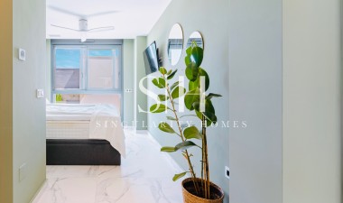 Resale - Villa - San Miguel de Salinas - Mirador De San Miguel