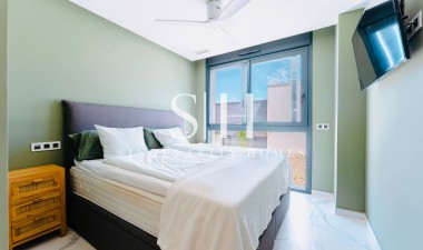 Resale - Villa - San Miguel de Salinas - Mirador De San Miguel