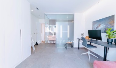 Resale - Villa - San Miguel de Salinas - Mirador De San Miguel