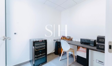 Resale - Villa - San Miguel de Salinas - Mirador De San Miguel