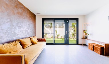 Resale - Villa - San Miguel de Salinas - Mirador De San Miguel