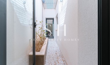 Resale - Villa - San Miguel de Salinas - Mirador De San Miguel