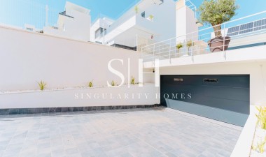 Resale - Villa - San Miguel de Salinas - Mirador De San Miguel