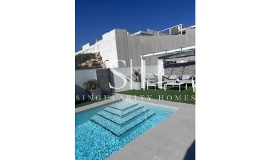 Herverkoop - Villa - Orihuela Costa - Costa Blanca