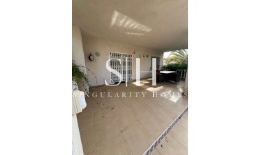 Resale - Villa - Orihuela Costa - Playa Flamenca