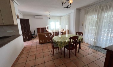 Resale - Villa - Orihuela Costa - Playa Flamenca
