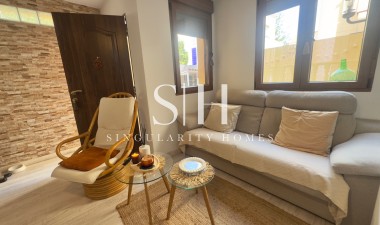 Resale - House - Torrevieja - Los Frutales