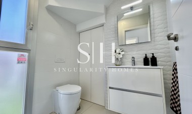 Resale - Villa - Orihuela Costa - Costa Blanca