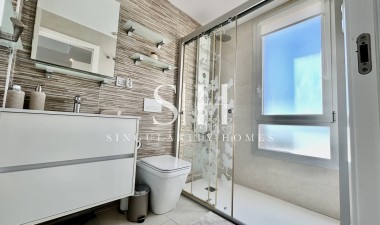 Resale - Villa - Orihuela Costa - Costa Blanca