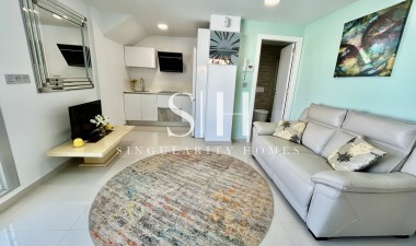 Resale - Villa - Orihuela Costa - Costa Blanca