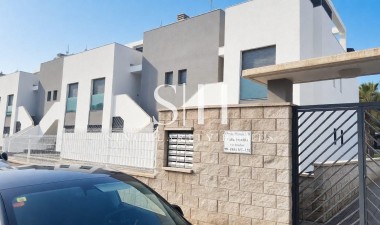 Resale - Apartment / flat - Torrevieja - Costa Blanca