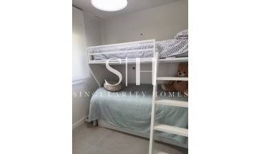 Resale - Bungalow - Pilar de la Horadada - El Mojón