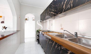 Herverkoop - Villa - Torrevieja - Nueva Torrevieja