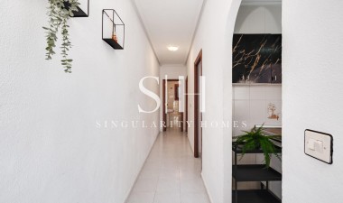 Herverkoop - Villa - Torrevieja - Nueva Torrevieja