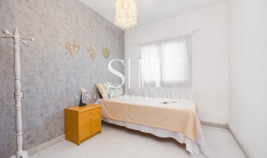 Herverkoop - Villa - Torrevieja - Nueva Torrevieja