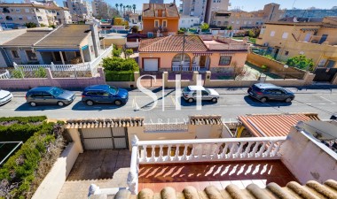 Herverkoop - Villa - Torrevieja - Nueva Torrevieja