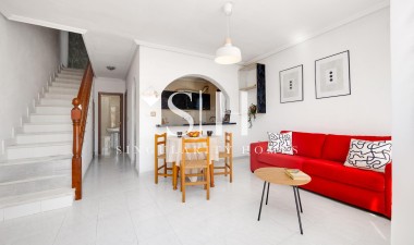 Herverkoop - Villa - Torrevieja - Nueva Torrevieja