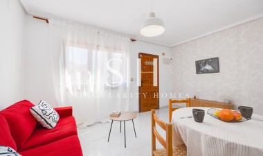 Herverkoop - Villa - Torrevieja - Nueva Torrevieja