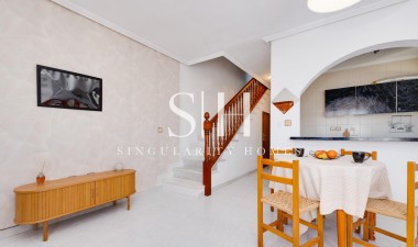 Herverkoop - Villa - Torrevieja - Nueva Torrevieja