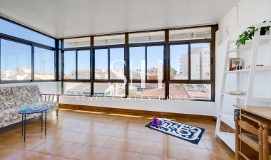 Herverkoop - Villa - Torrevieja - Nueva Torrevieja