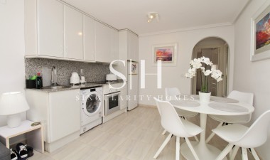 Herverkoop - Bungalow - Orihuela Costa - Villamartin